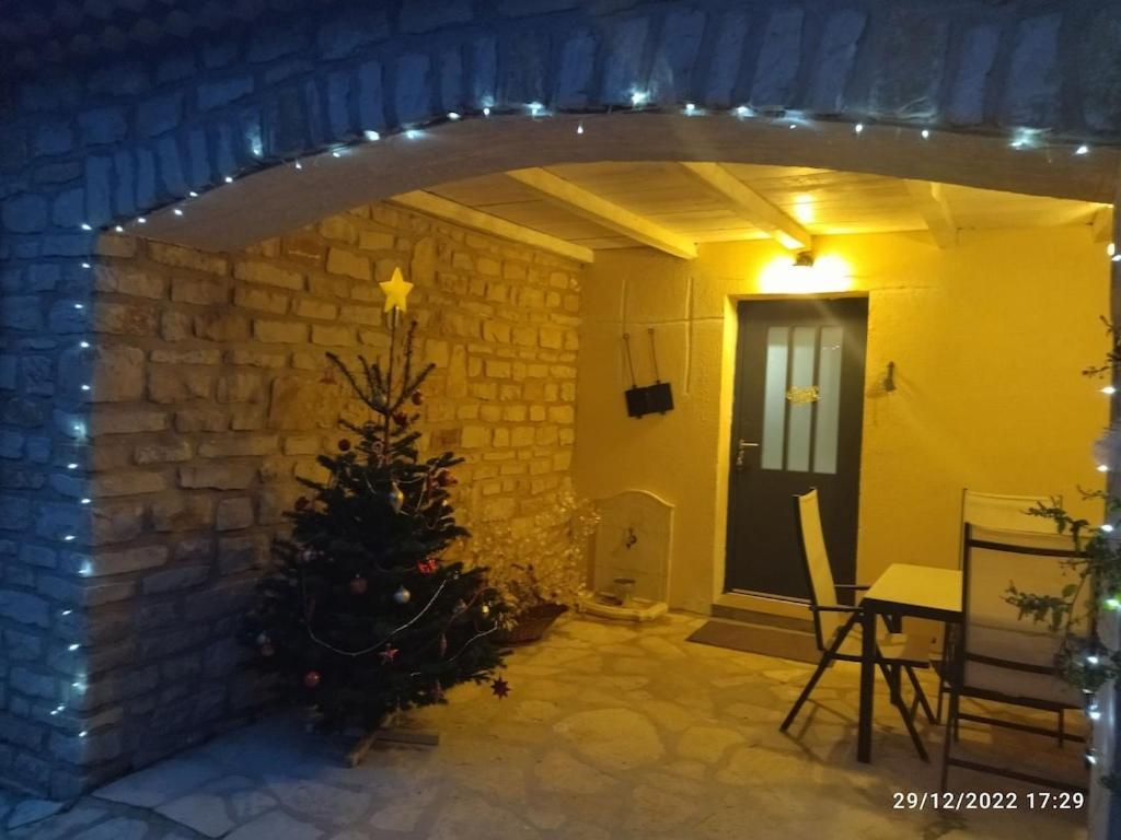 La Maison D'En Haut La Capelle-et-Masmolene Esterno foto