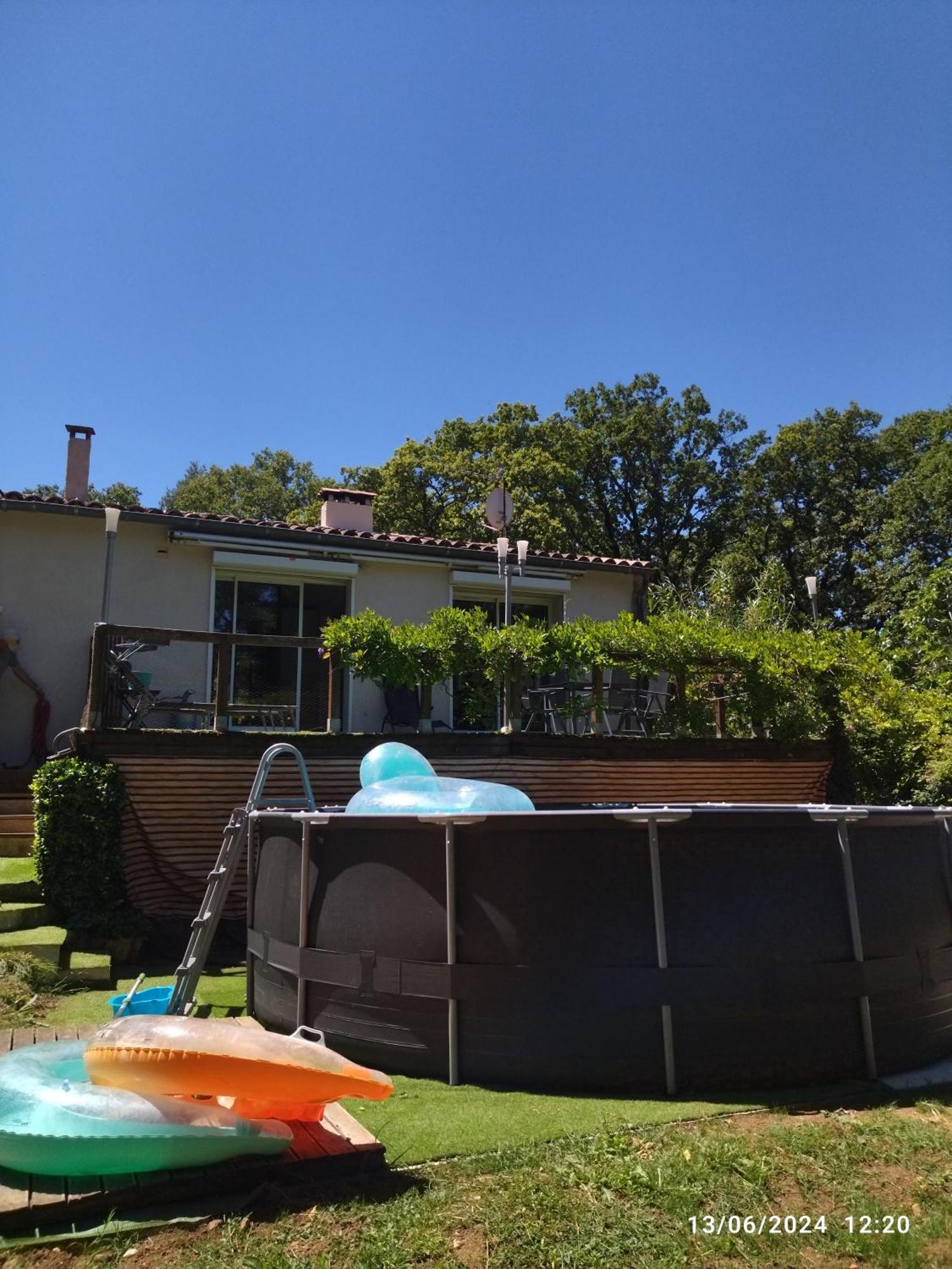 La Maison D'En Haut La Capelle-et-Masmolene Esterno foto